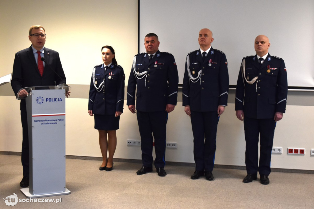 Pożegnanie z policyjnym mundurem i powierzenie obowiązków na stanowisku Komendanta