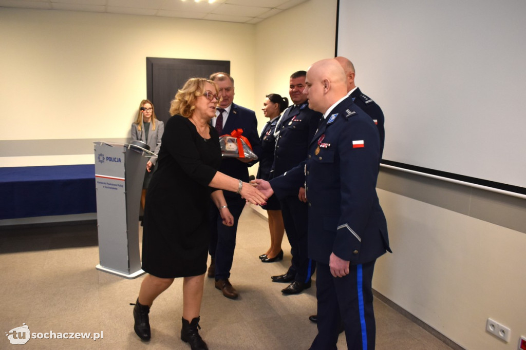 Pożegnanie z policyjnym mundurem i powierzenie obowiązków na stanowisku Komendanta