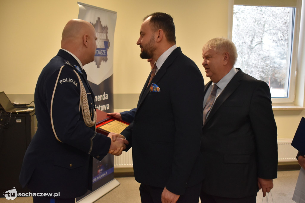 Pożegnanie z policyjnym mundurem i powierzenie obowiązków na stanowisku Komendanta