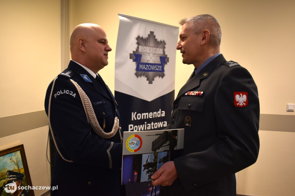 Pożegnanie z policyjnym mundurem i powierzenie obowiązków na stanowisku Komendanta
