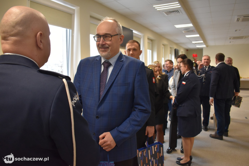 Pożegnanie z policyjnym mundurem i powierzenie obowiązków na stanowisku Komendanta