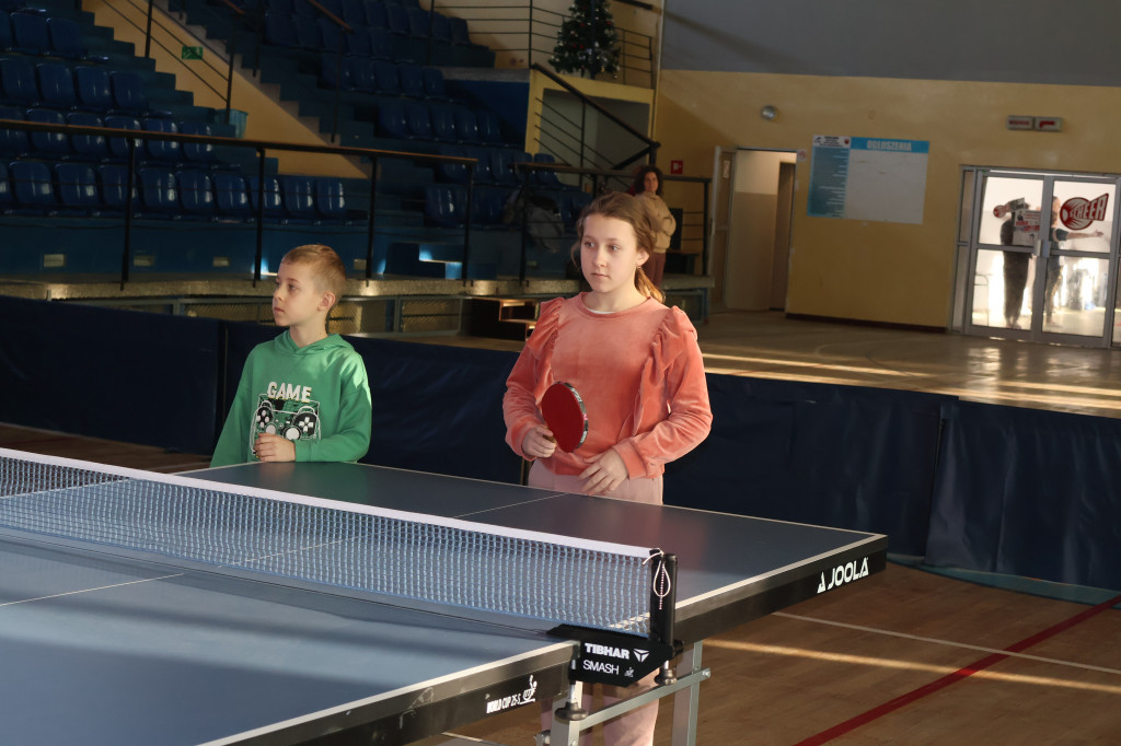 Bezpieczne Ferie z MOSiR-em: tenis stołowy