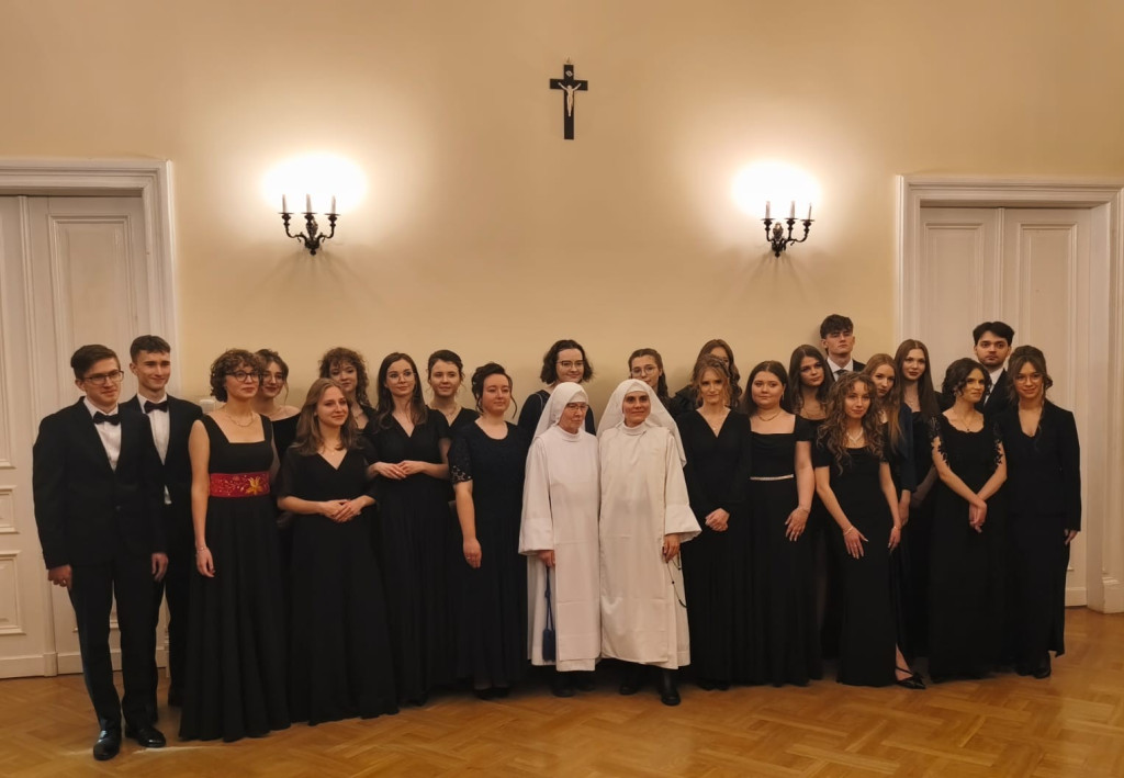 Studniówka w LO Sióstr Niepokalanek w Szymanowie