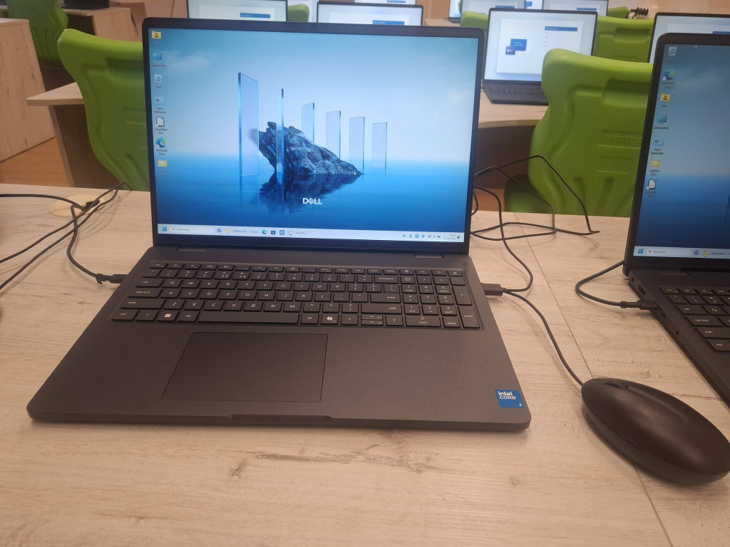 Rybno: są laptopy, a będzie sztuczna inteligencja