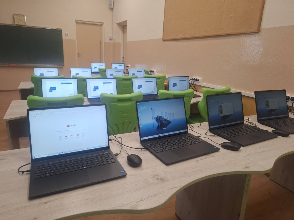 Rybno: są laptopy, a będzie sztuczna inteligencja
