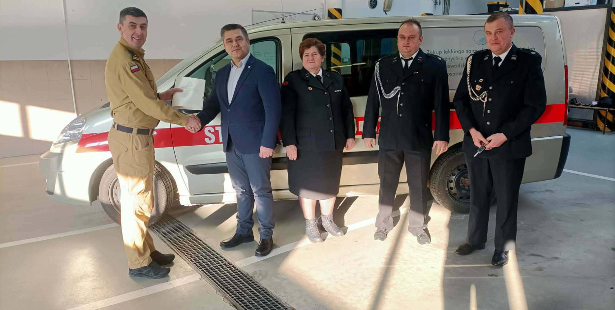 Gmina Kampinos: nowy wóz dla OSP Strzyżew