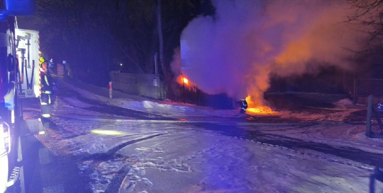 Pożar przy DK 92 w Paprotni