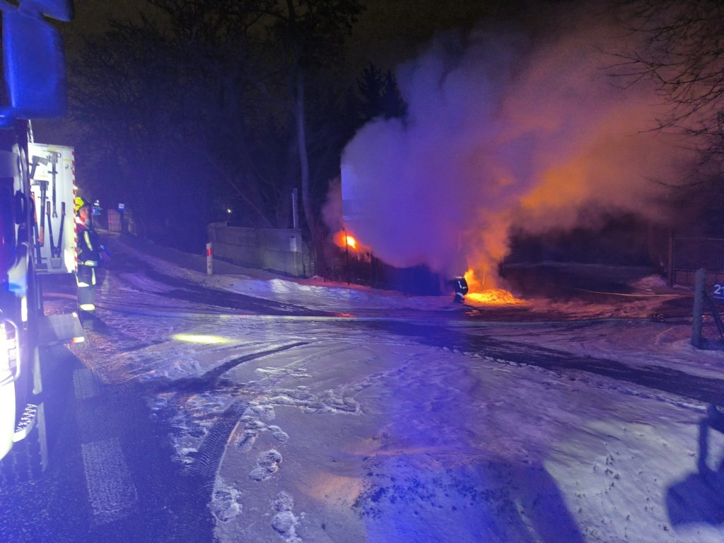 Pożar przy DK 92 w Paprotni