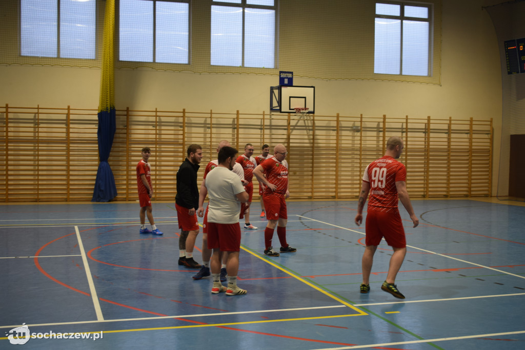 Piłkarska rywalizacja druhów i strażaków