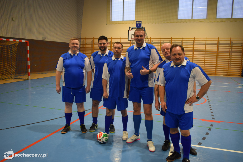 Piłkarska rywalizacja druhów i strażaków