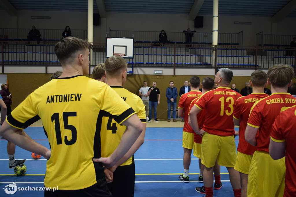 Piłkarska rywalizacja druhów i strażaków