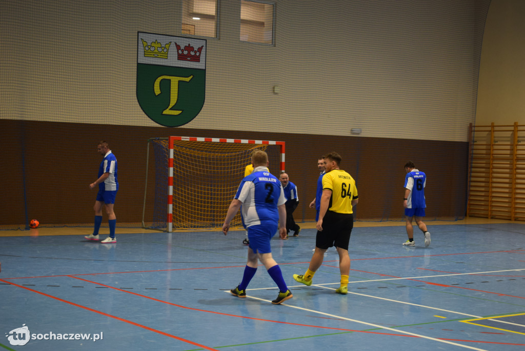 Piłkarska rywalizacja druhów i strażaków