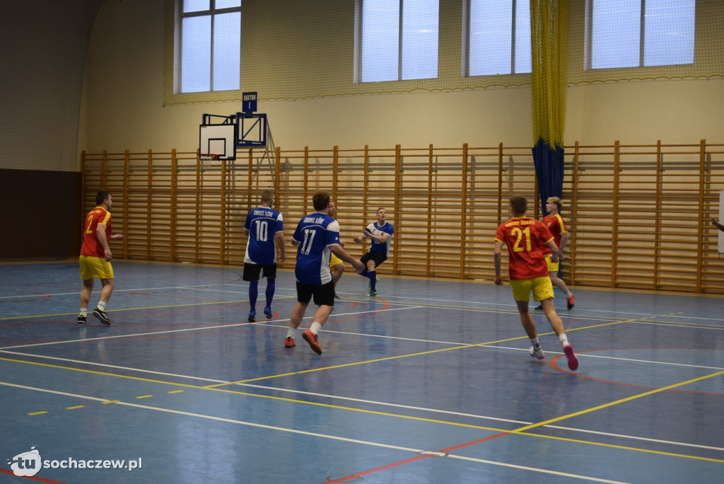 Piłkarska rywalizacja druhów i strażaków