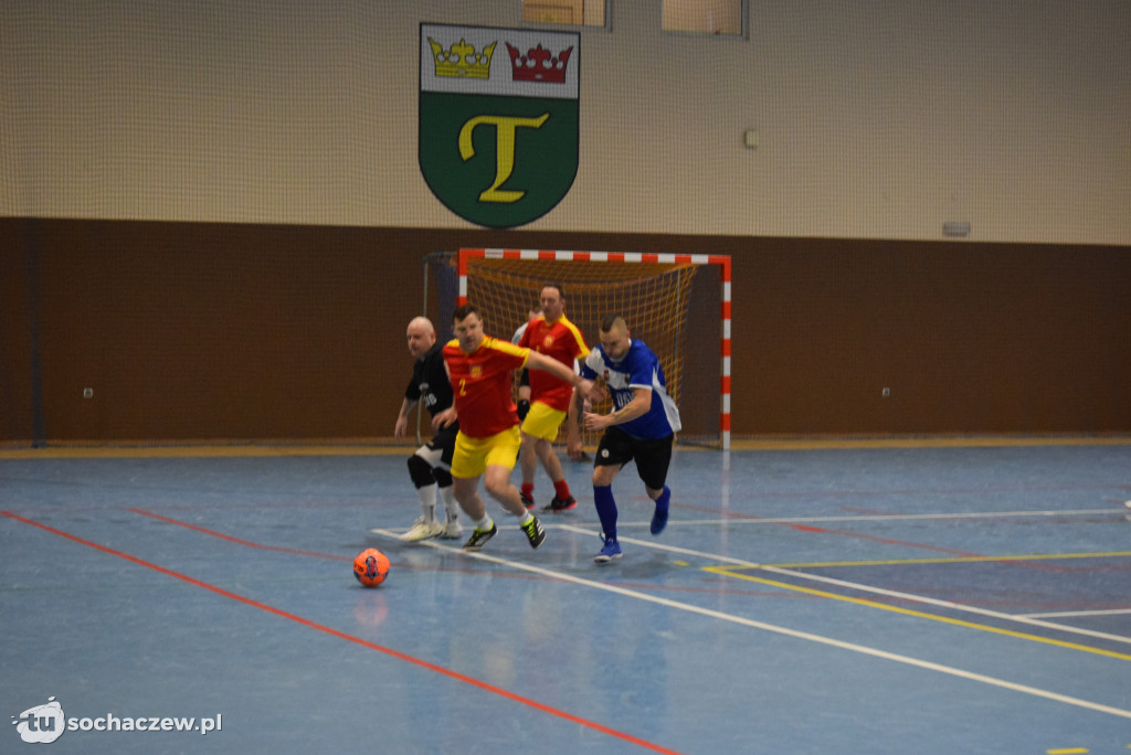 Piłkarska rywalizacja druhów i strażaków