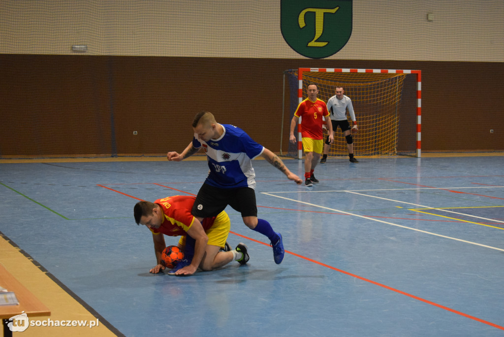 Piłkarska rywalizacja druhów i strażaków