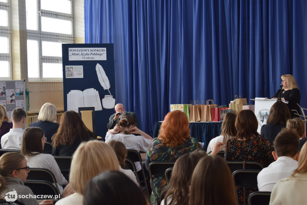 Profesor Bralczyk spotkał się z uczniami w Sochaczewie