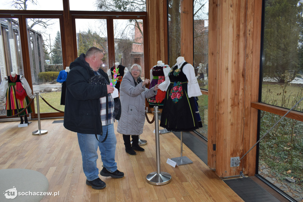 Folklor zagościł w Żelazowej Woli