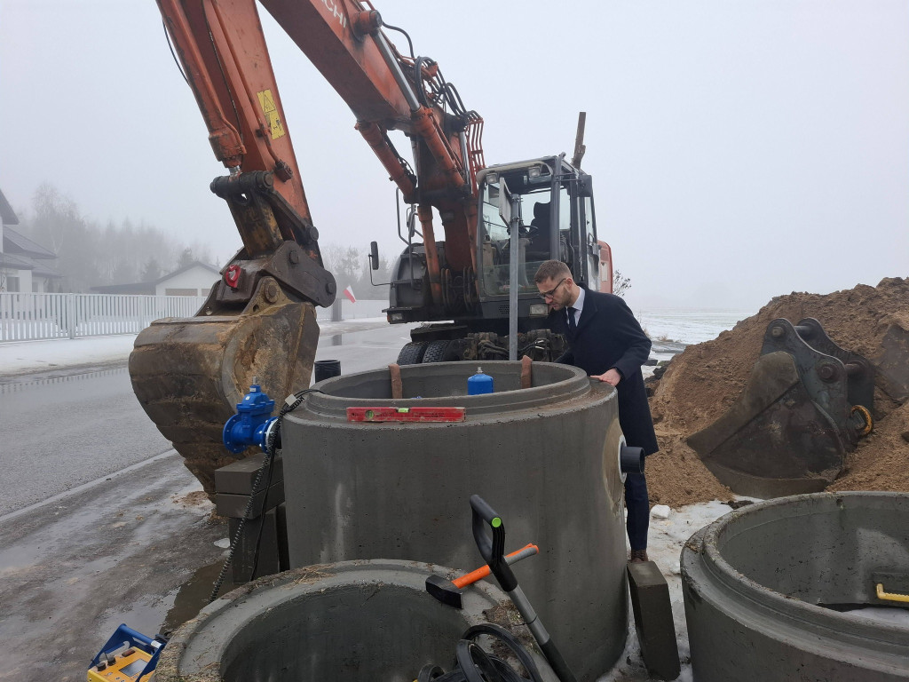 Wodociągowa inwestycja w Erminowie