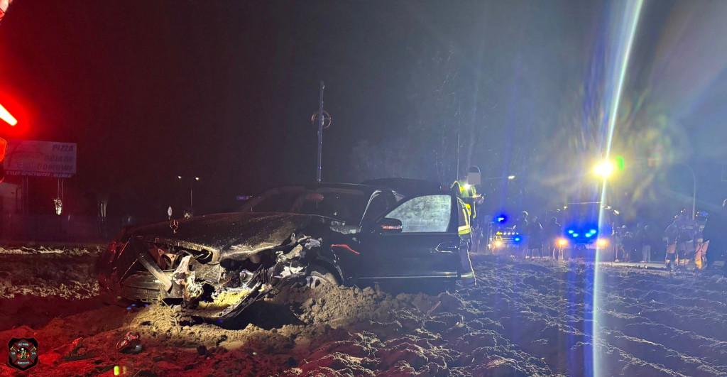 Zdarzenie drogowe w Młodzieszynie