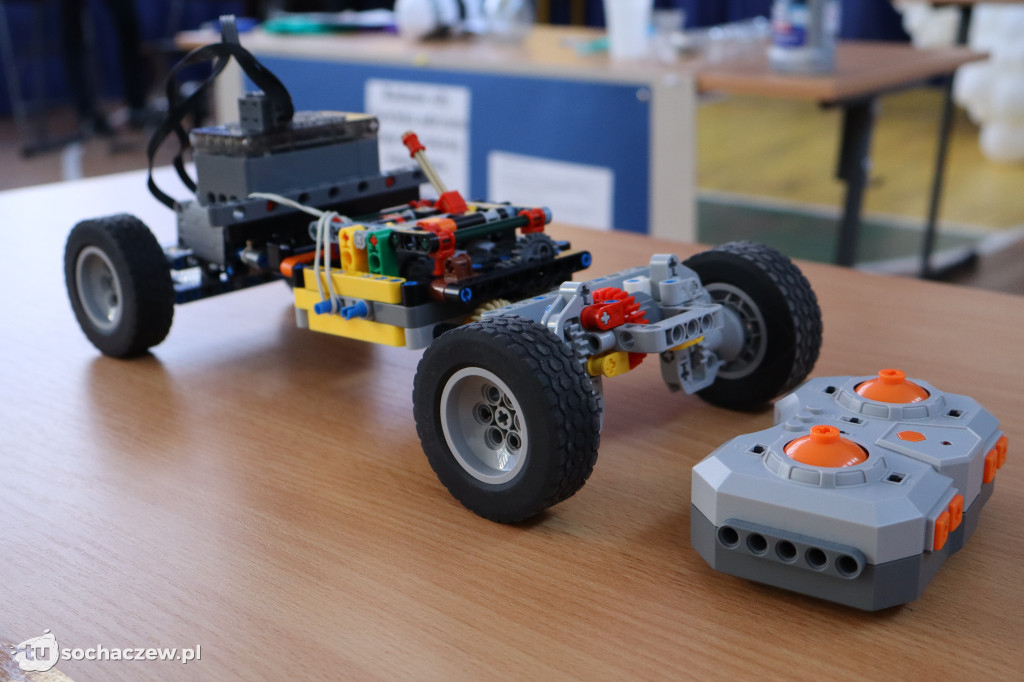 Rakiety, magnesy i wulkany: Festiwal Nauki w SP4