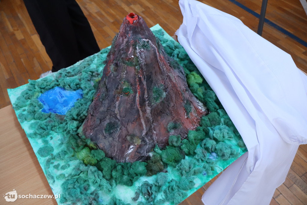 Rakiety, magnesy i wulkany: Festiwal Nauki w SP4