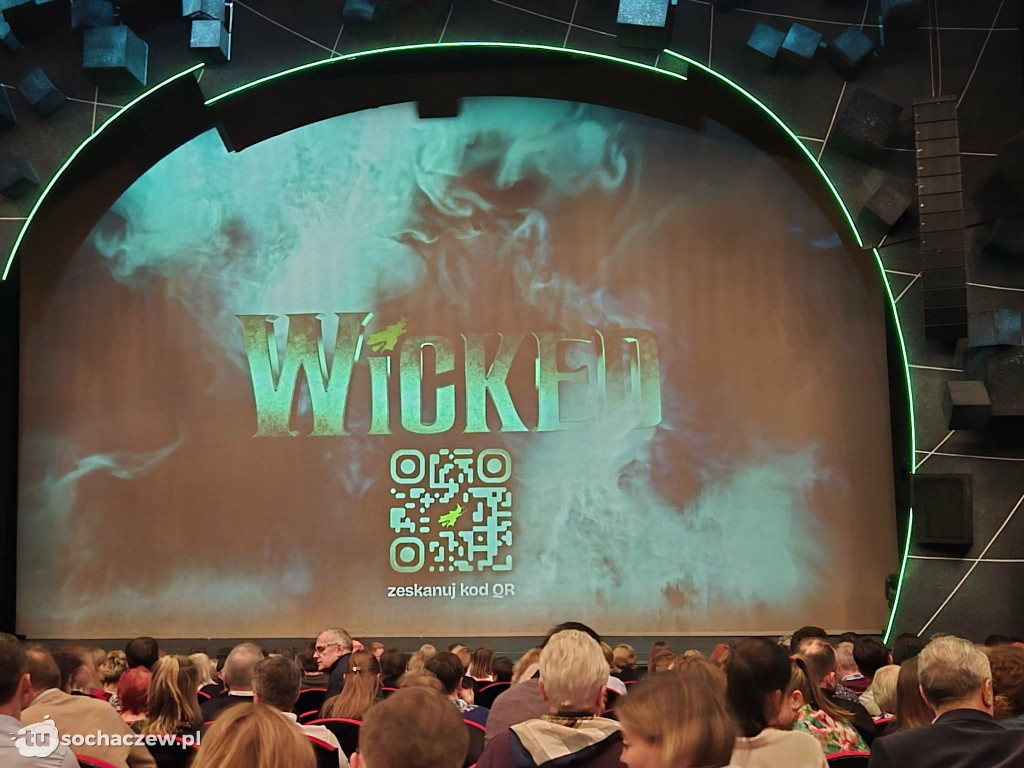 Mieszkańcy Gminy Rybno na musicalu