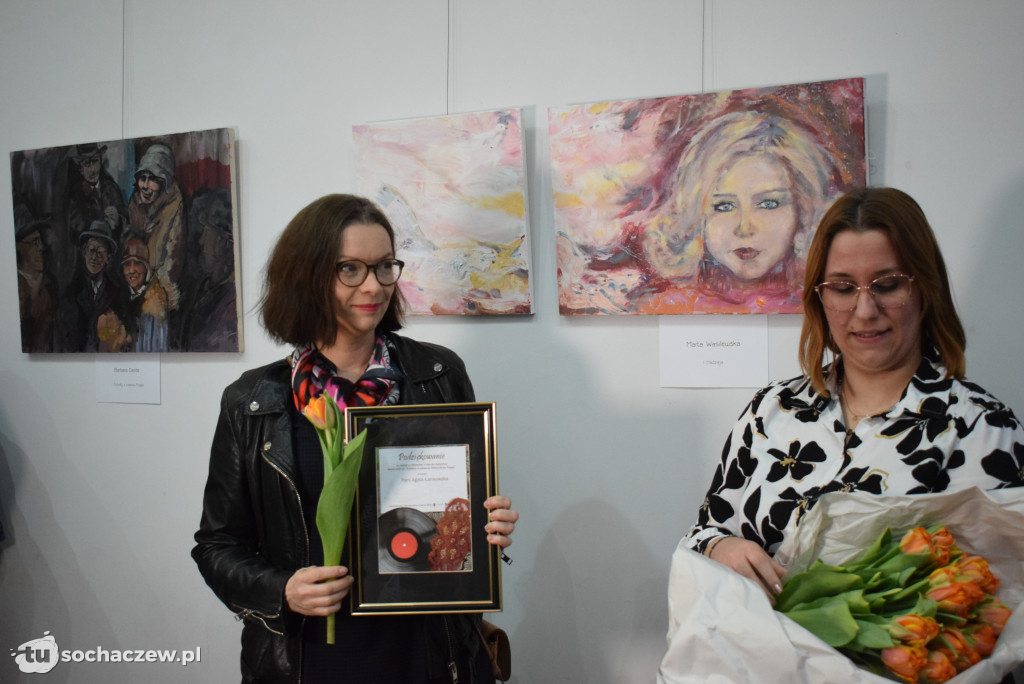 Chodaków: kobieta w piosence Mieczysława Fogga