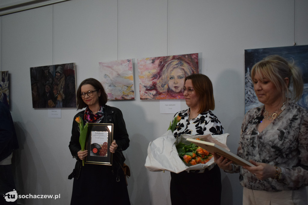 Chodaków: kobieta w piosence Mieczysława Fogga