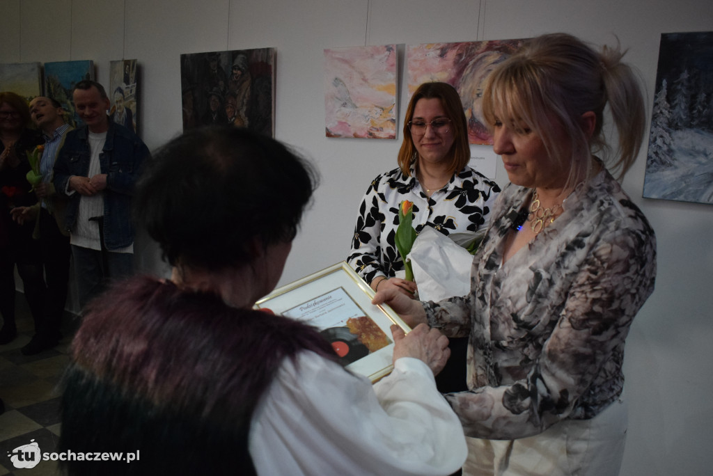 Chodaków: kobieta w piosence Mieczysława Fogga