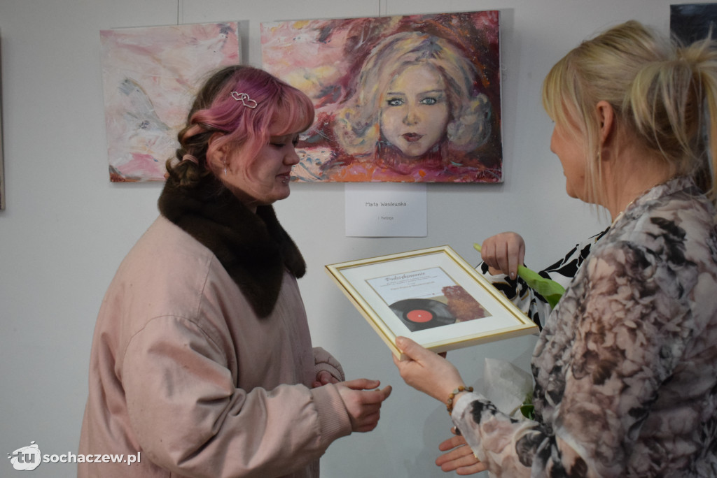 Chodaków: kobieta w piosence Mieczysława Fogga