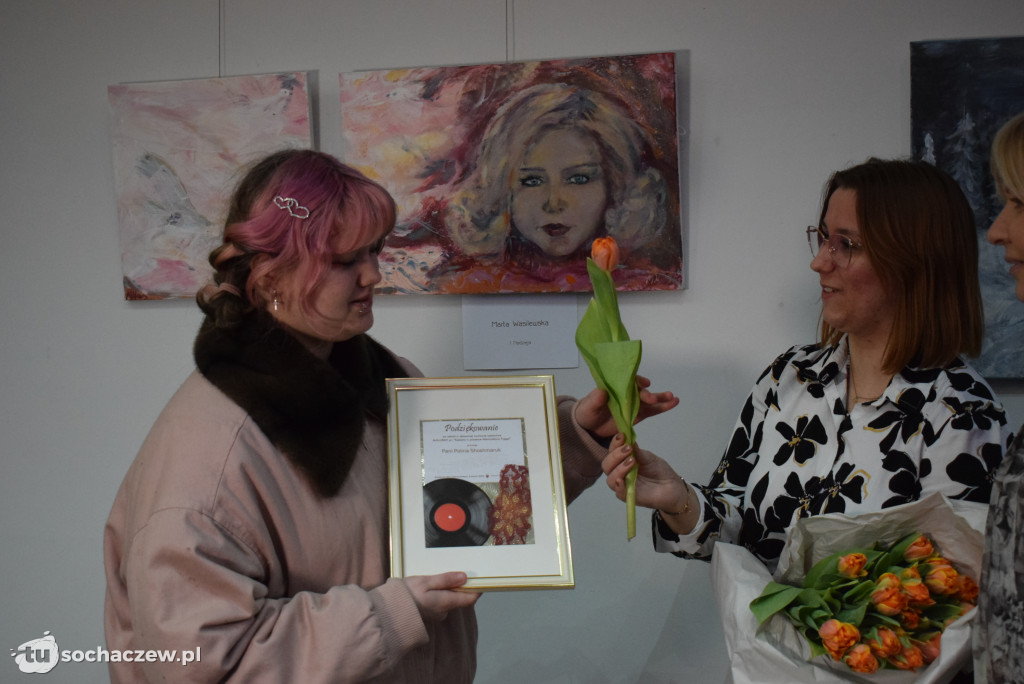 Chodaków: kobieta w piosence Mieczysława Fogga