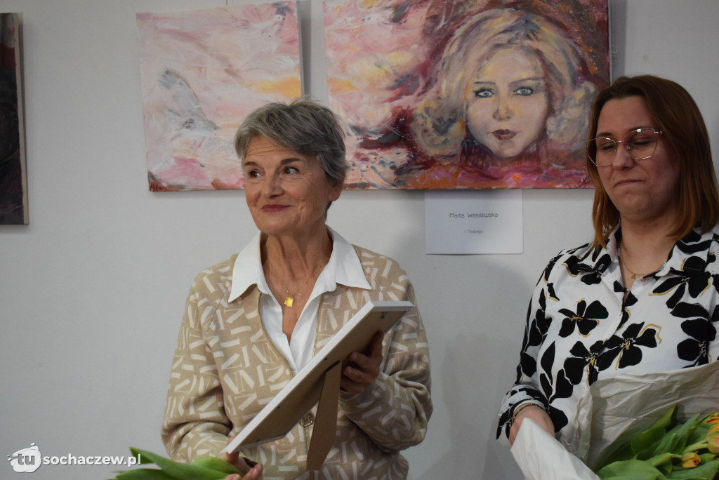 Chodaków: kobieta w piosence Mieczysława Fogga