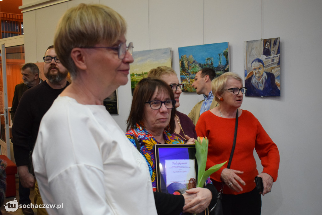 Chodaków: kobieta w piosence Mieczysława Fogga