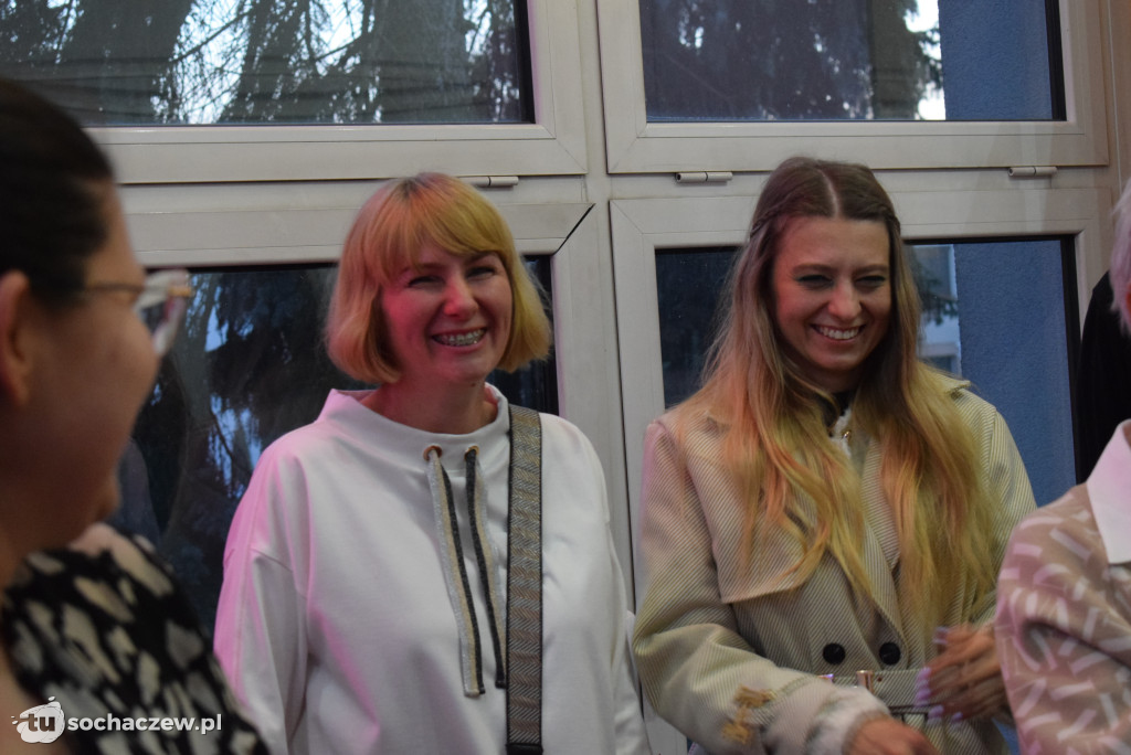 Chodaków: kobieta w piosence Mieczysława Fogga