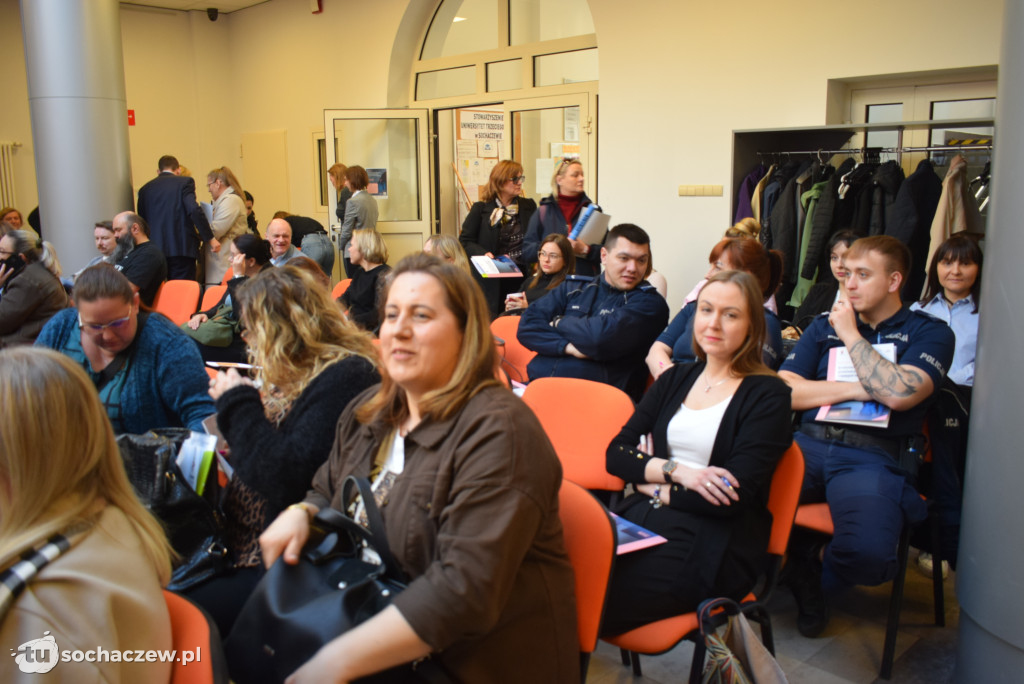 Sochaczew w obliczu przemocy domowej, także tej w sieci