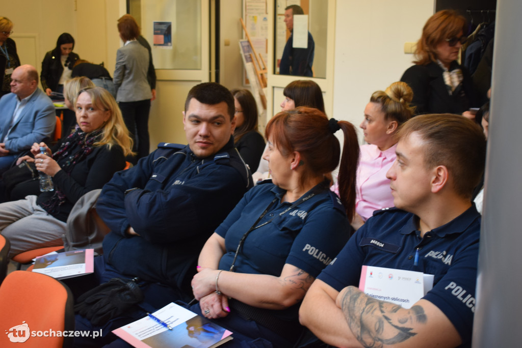 Sochaczew w obliczu przemocy domowej, także tej w sieci