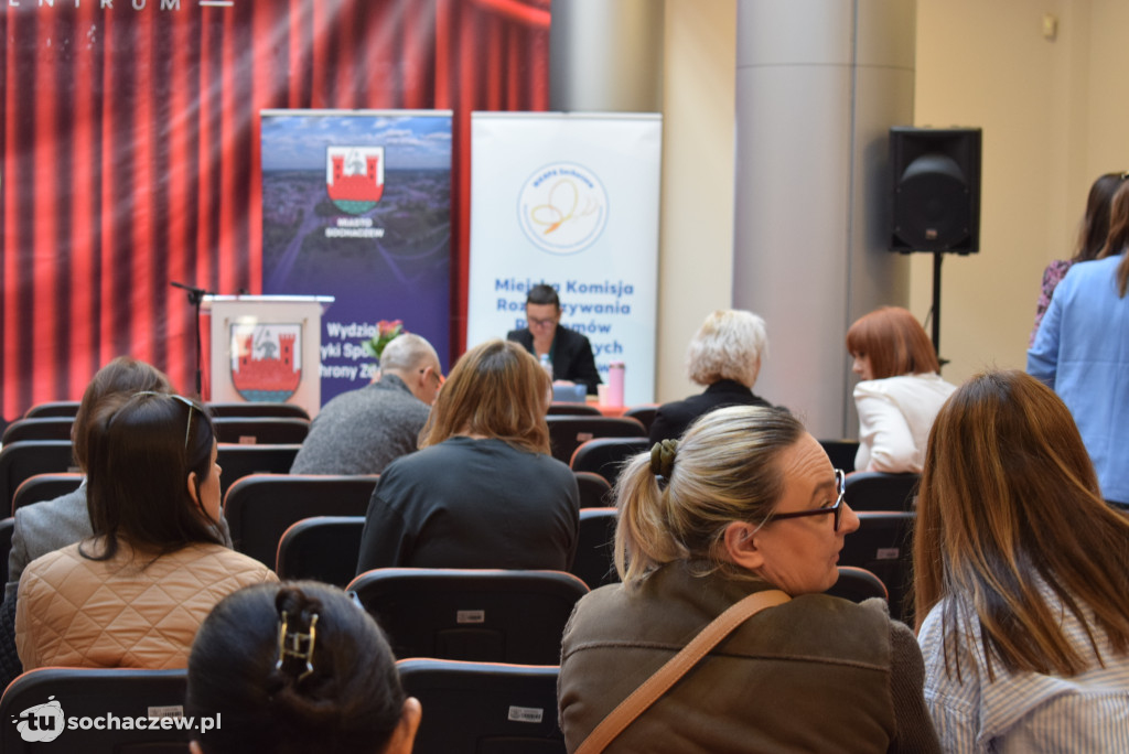 Sochaczew w obliczu przemocy domowej, także tej w sieci