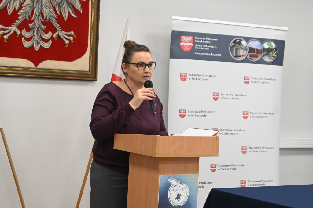 Stypendia starosty rozdane