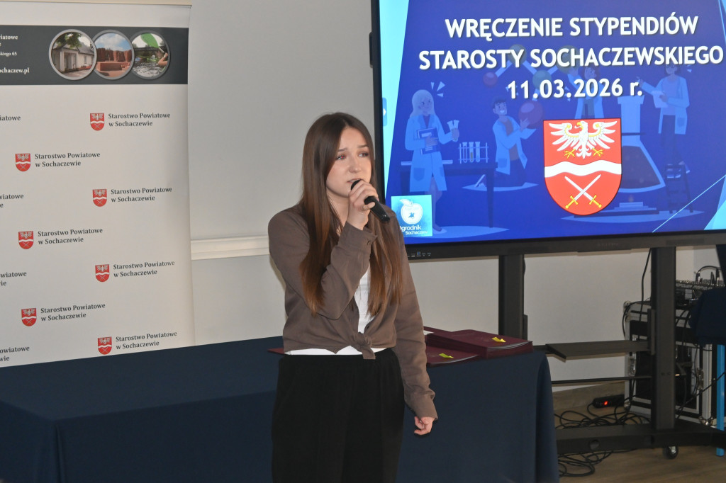 Stypendia starosty rozdane