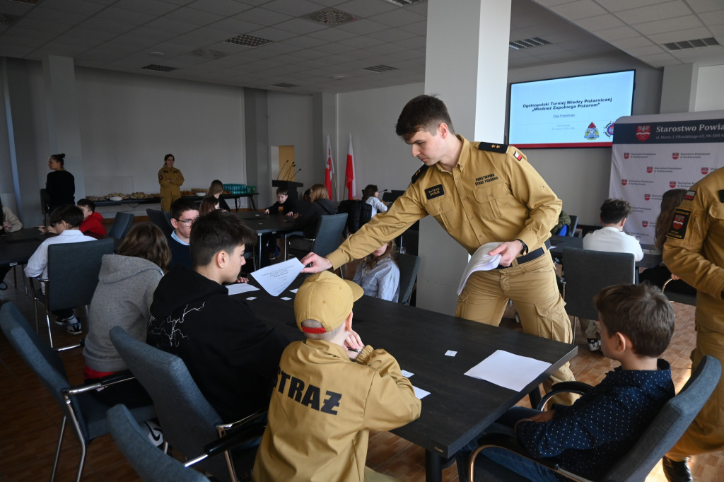 Turniej wiedzy pożarniczej w Sochaczewie