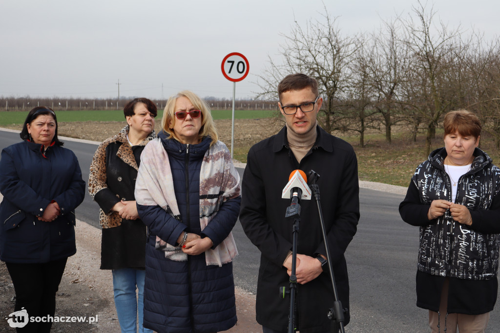 Samorządy połączyły siły. Droga Ruszki-Rybno wyremontowana