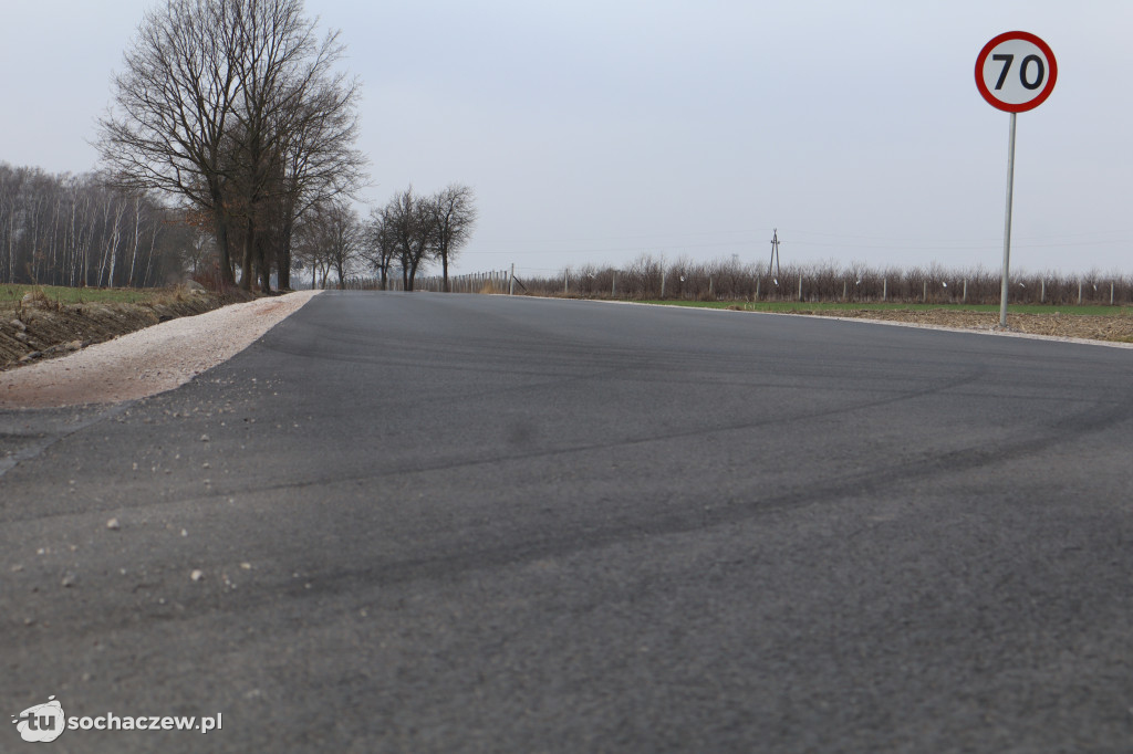 Samorządy połączyły siły. Droga Ruszki-Rybno wyremontowana