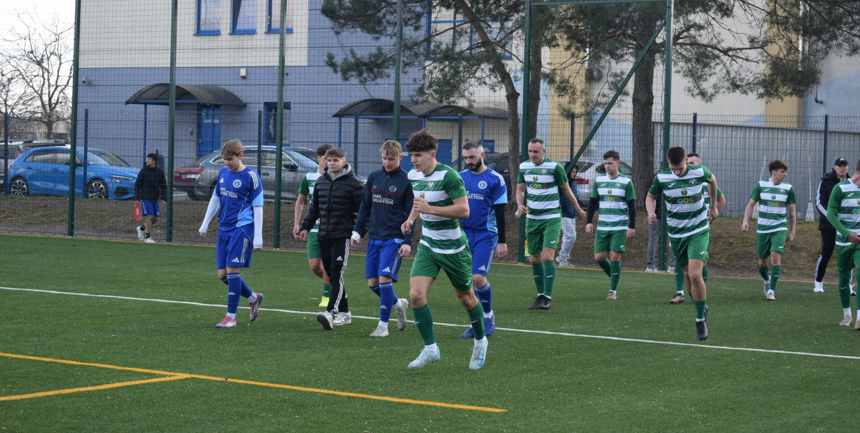 Piłkarze z Teresina zagrali w Sochaczewie