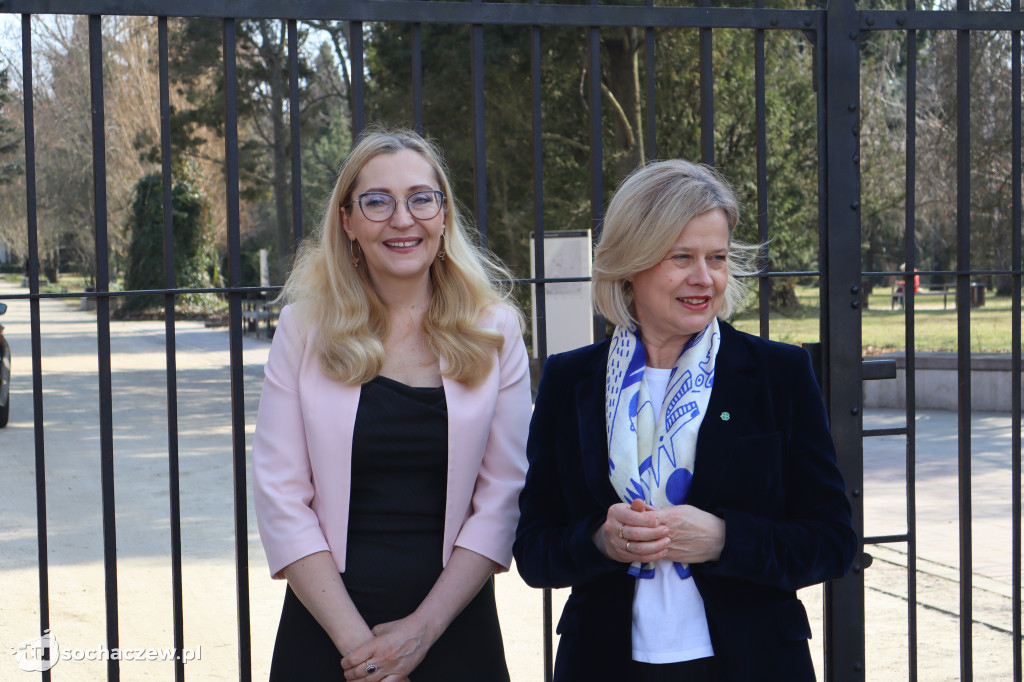 Żelazowa Wola z wyjątkowym wyróżnieniem