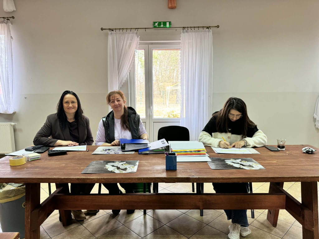 Paczki żywnościowe dla mieszkańców Gminy Młodzieszyn