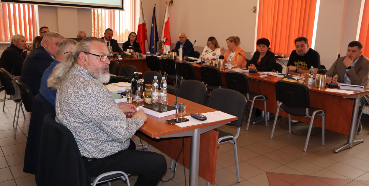 Sesja rady gminy Sochaczew 15.04.2026