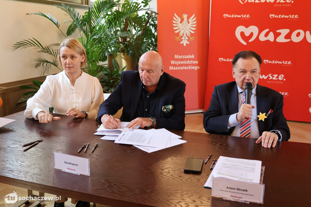 Umowy z marszałkiem podpisane