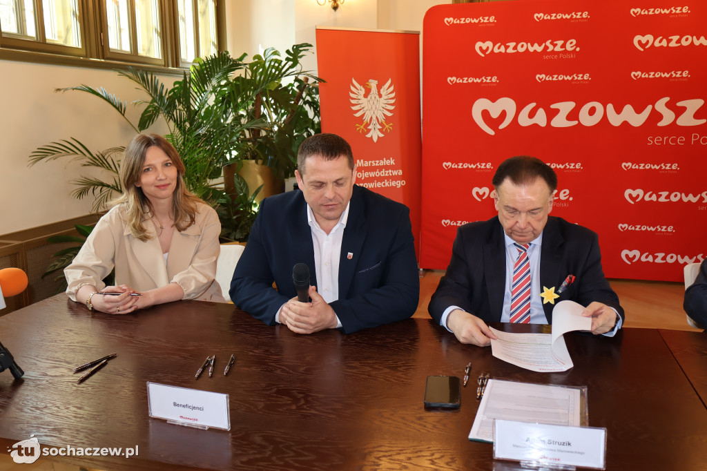 Umowy z marszałkiem podpisane