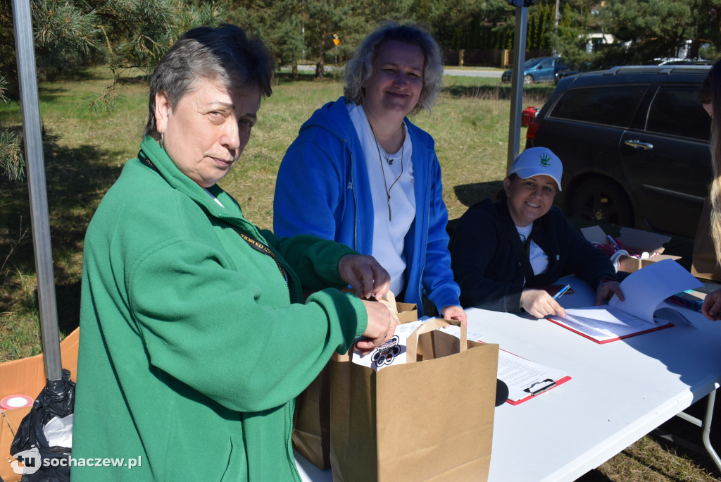 Tłum czworonogów na Biegu z Psem w Karwowie