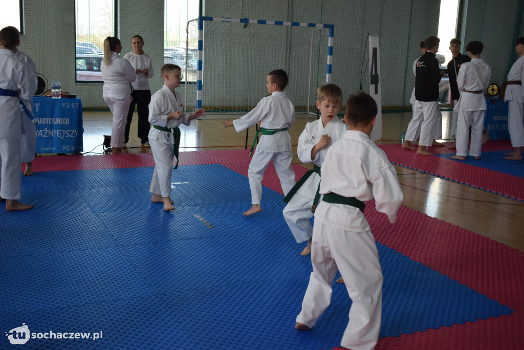 Najlepsi karatecy na sochaczewskich matach